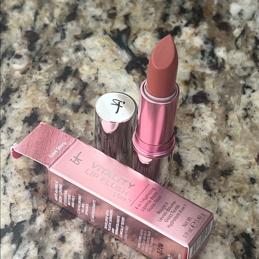 💕⚡️It Cosmetics Vitality Lip Flush Stain Love Story